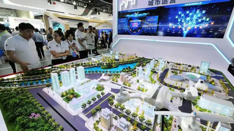 VR头显佩戴舒适度调整技巧:从压迫感到无感佩戴的实用指南